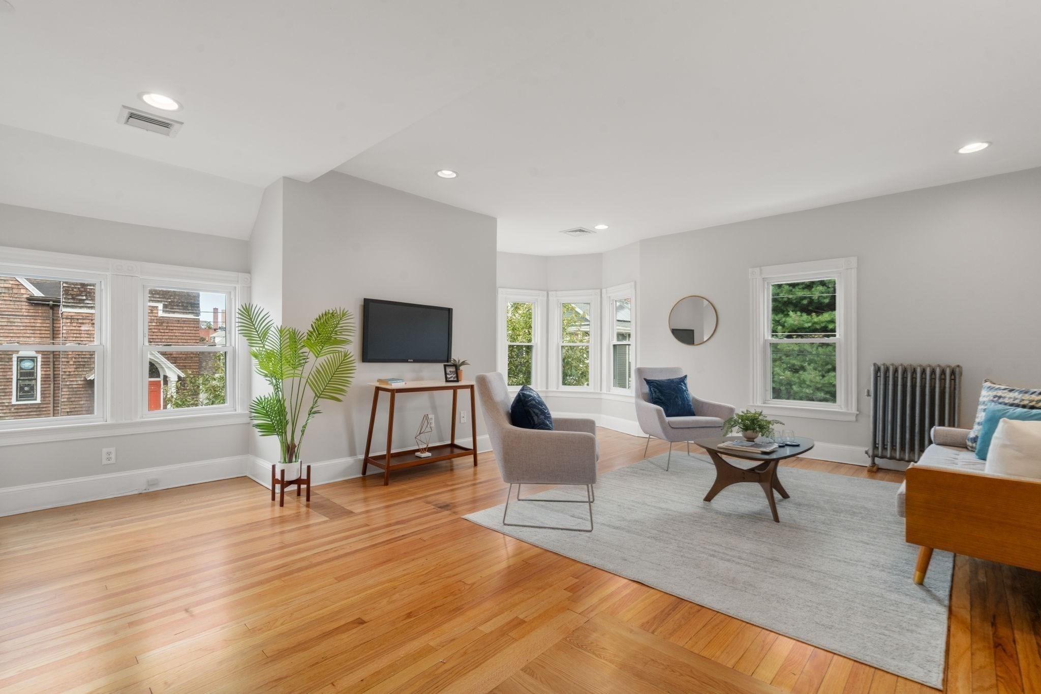 2 Holton St #2B — photo