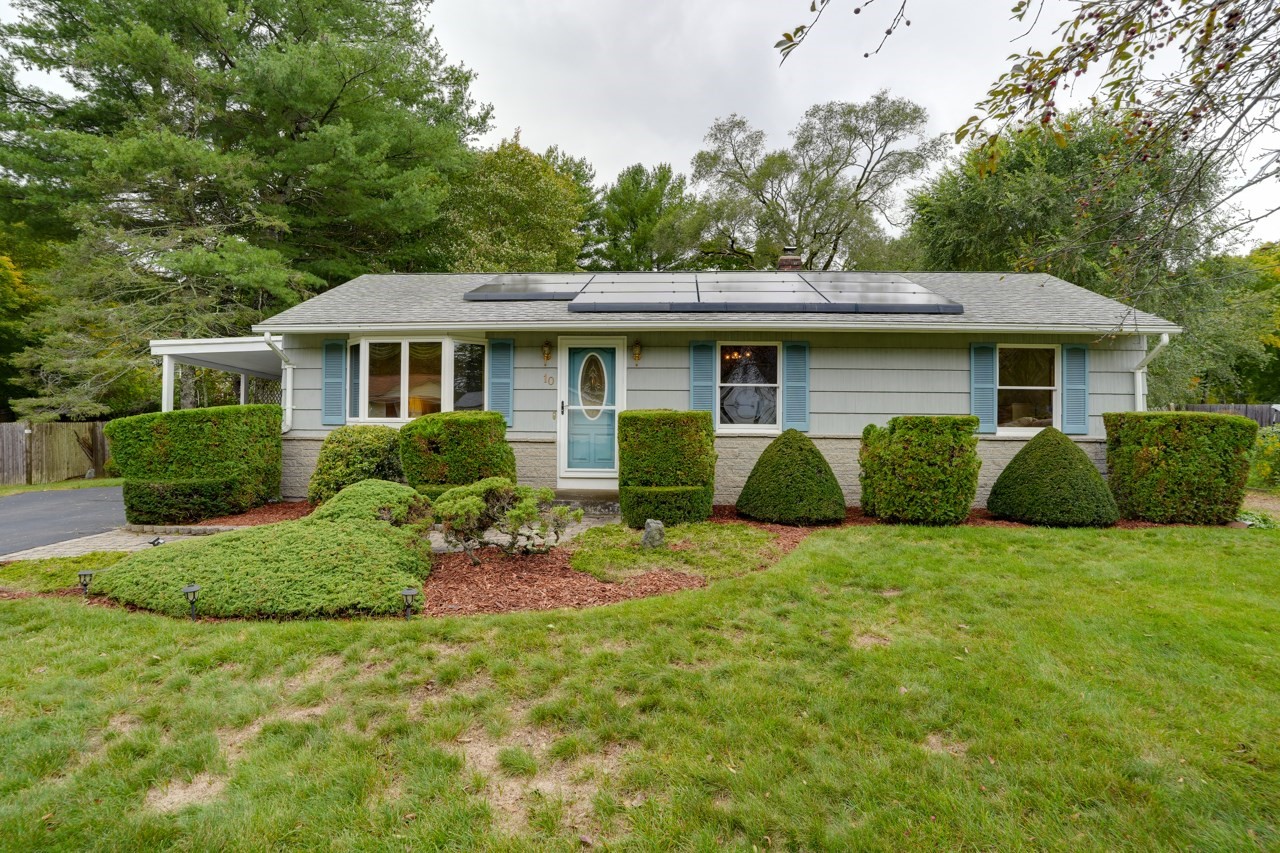 10 Squire Ln — photo