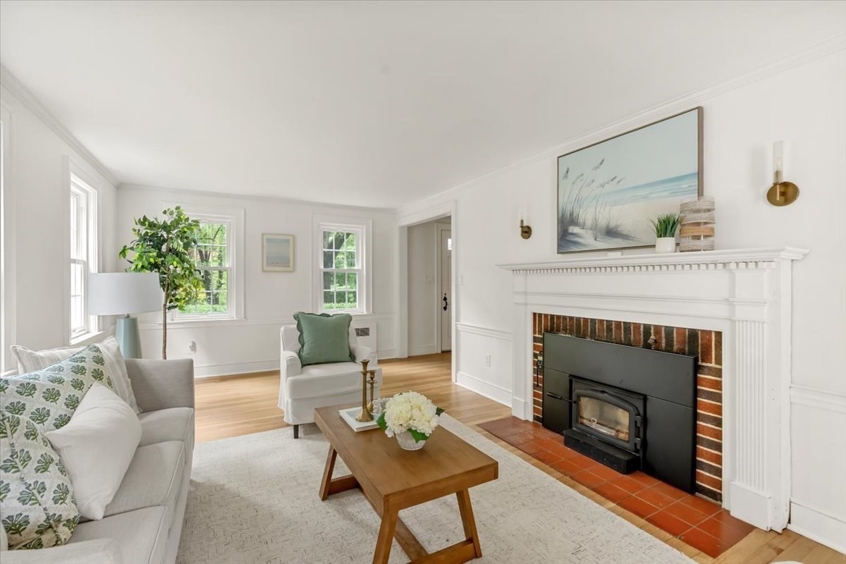 94 High Street, Hingham, MA 02043 — photo 3