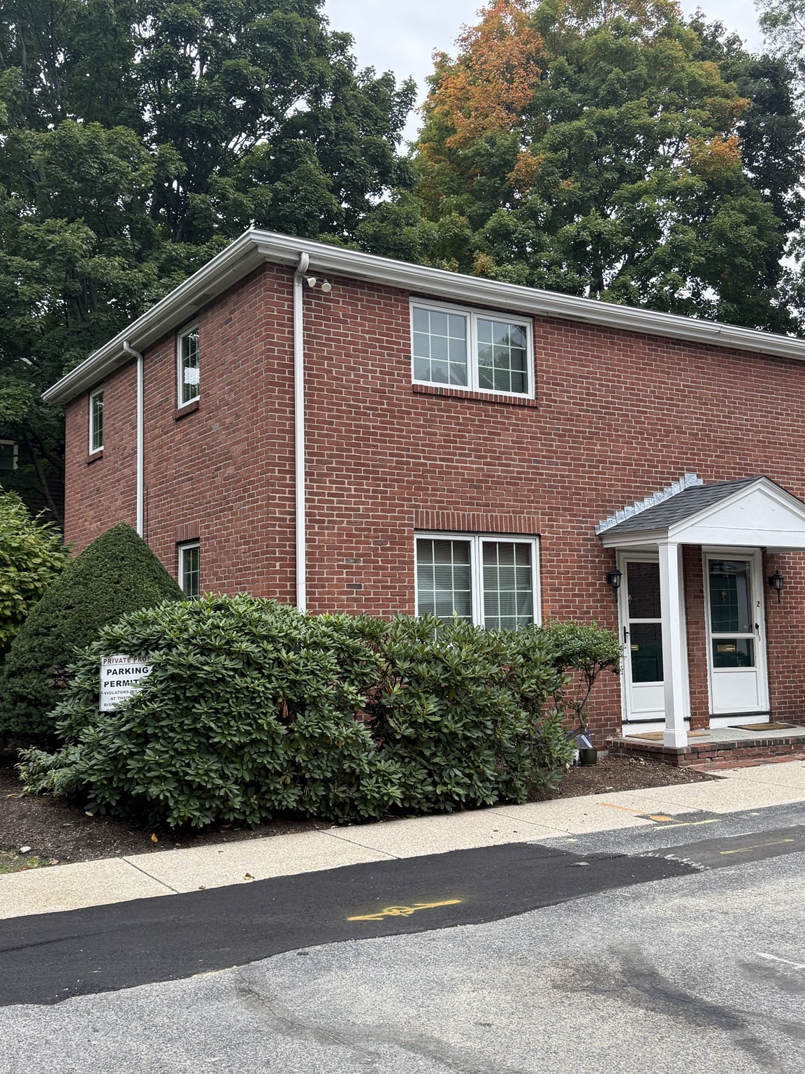 63 Linden St #1 — photo
