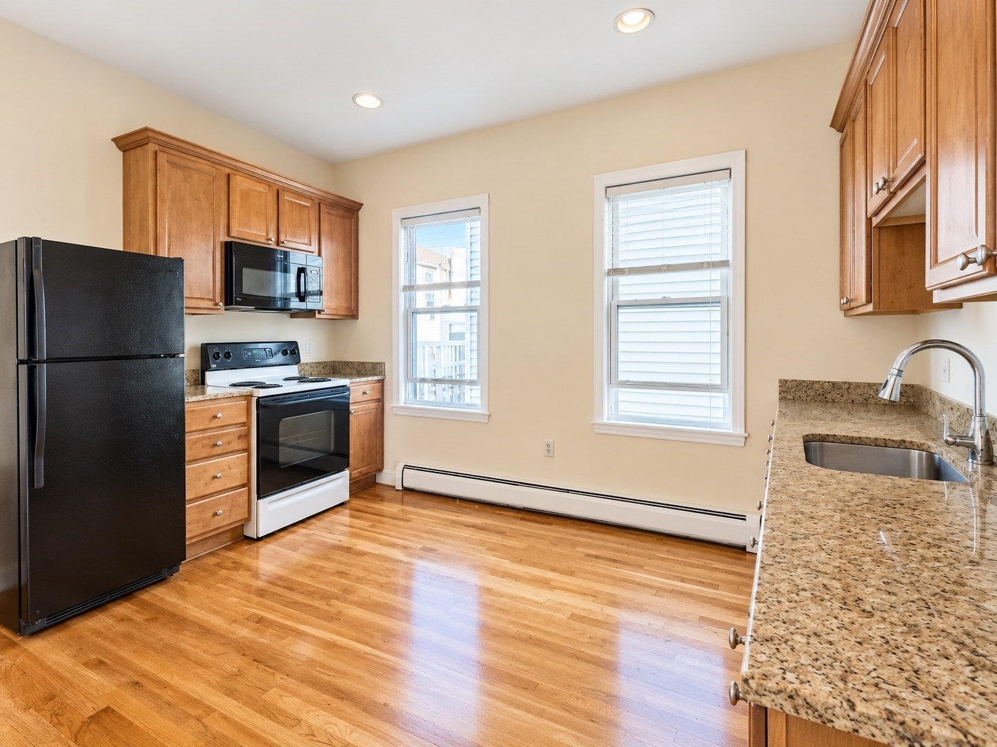 143 Hillside St #2 — photo