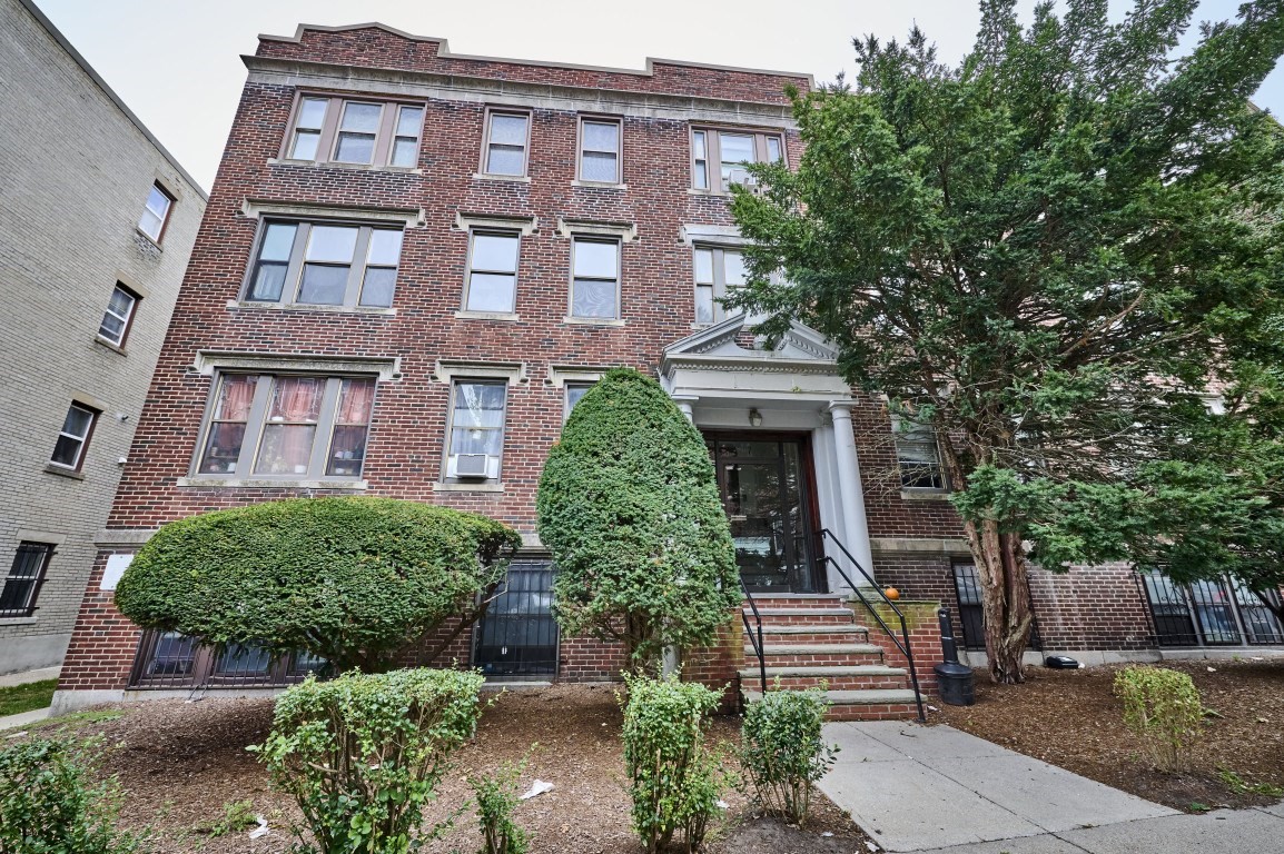7 Lothian Rd #B — photo