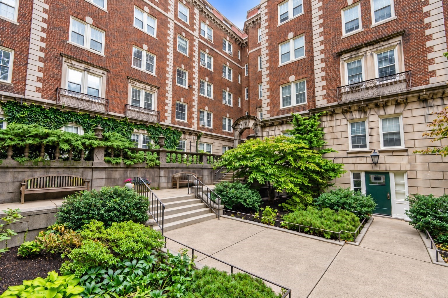 3 Arlington St #35 — photo