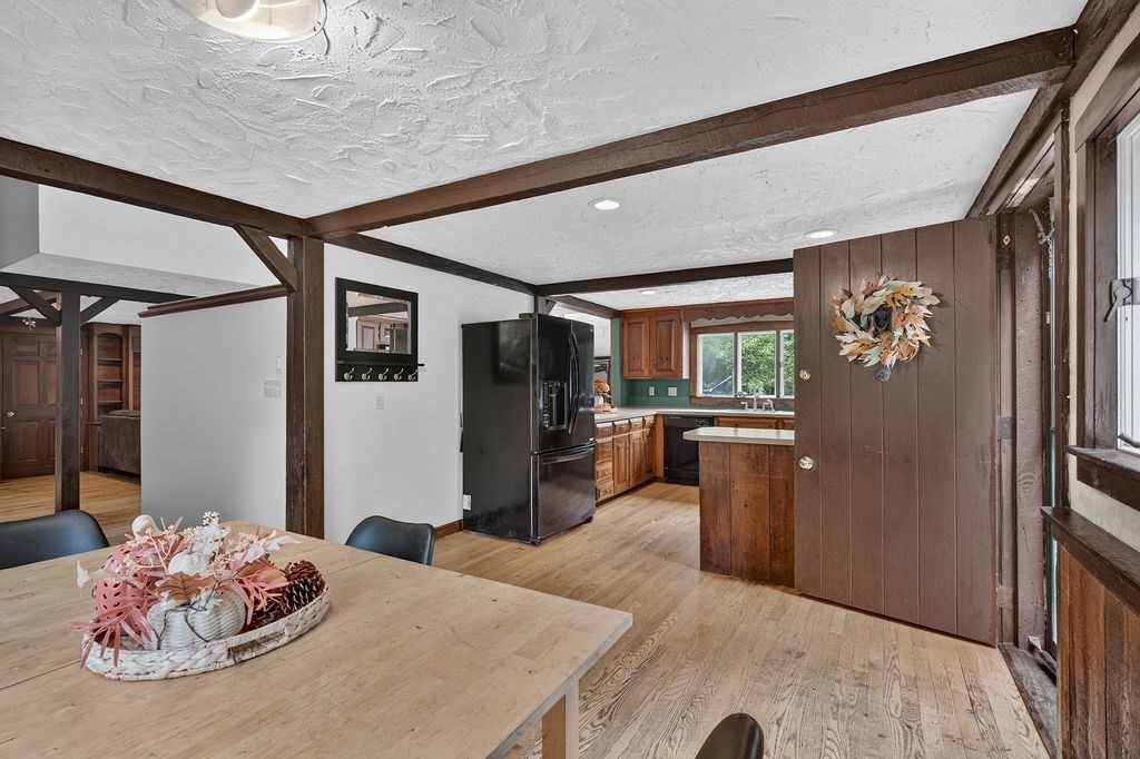 184 Centre Street, Danvers, MA 01923 — photo 2