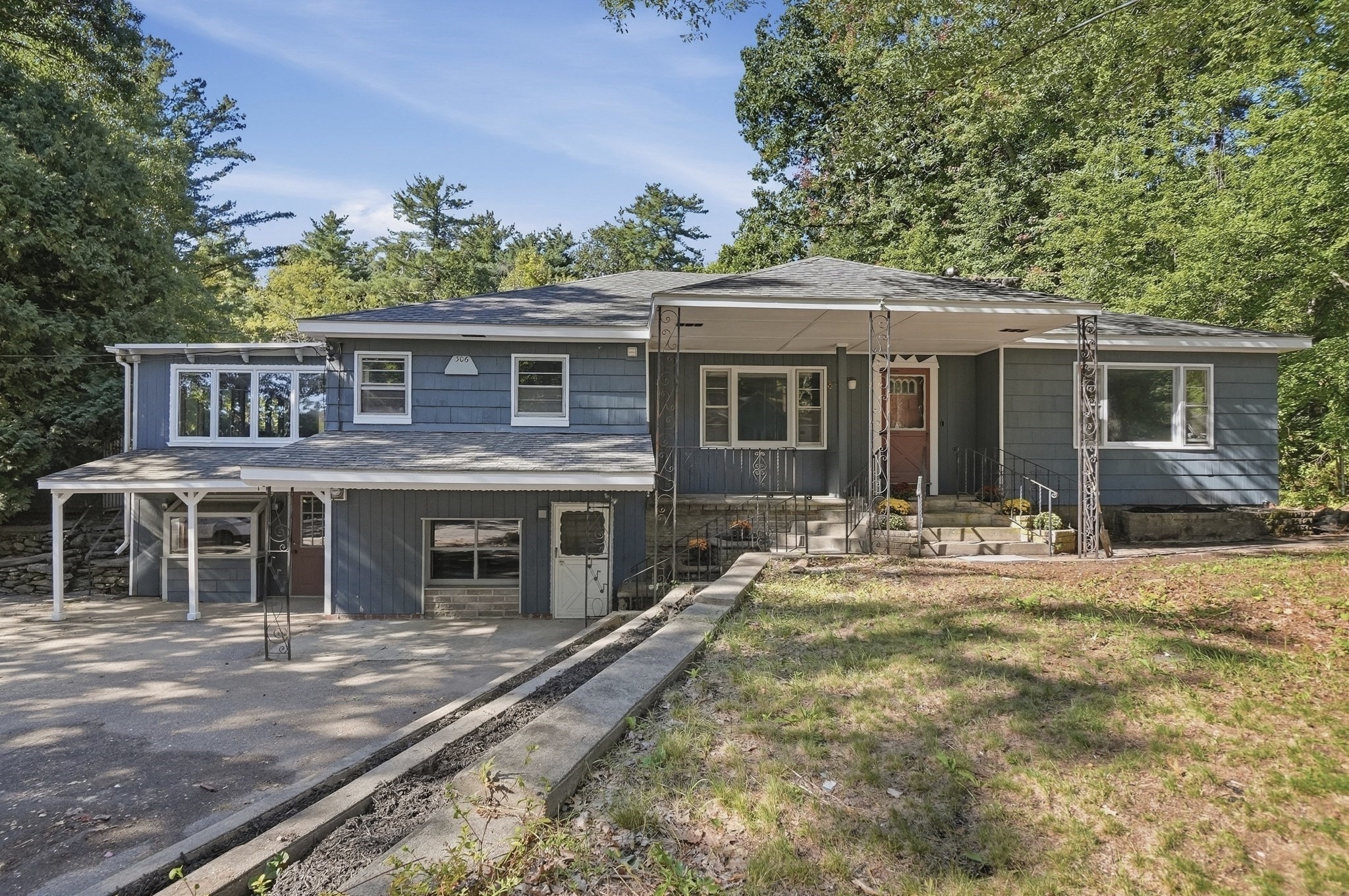 306 Leominster Road — photo