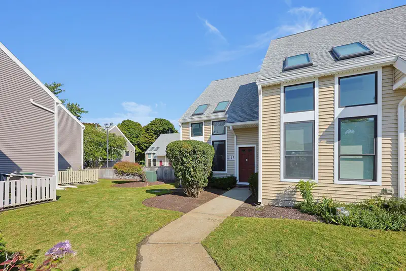 113 Governor Winthrop Rd #113 — photo