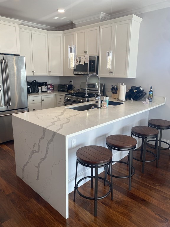 519 Broadway Ph8 — photo