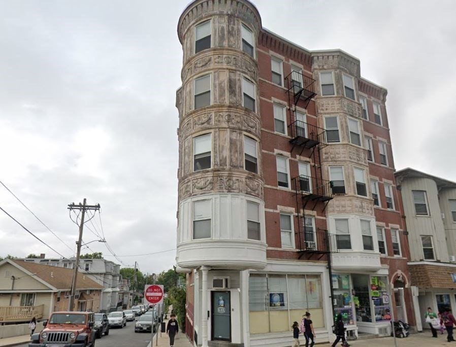 74-78 Washington #5 — photo