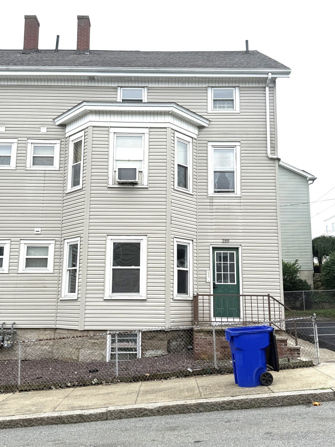 289 Tecumseh #1W — photo