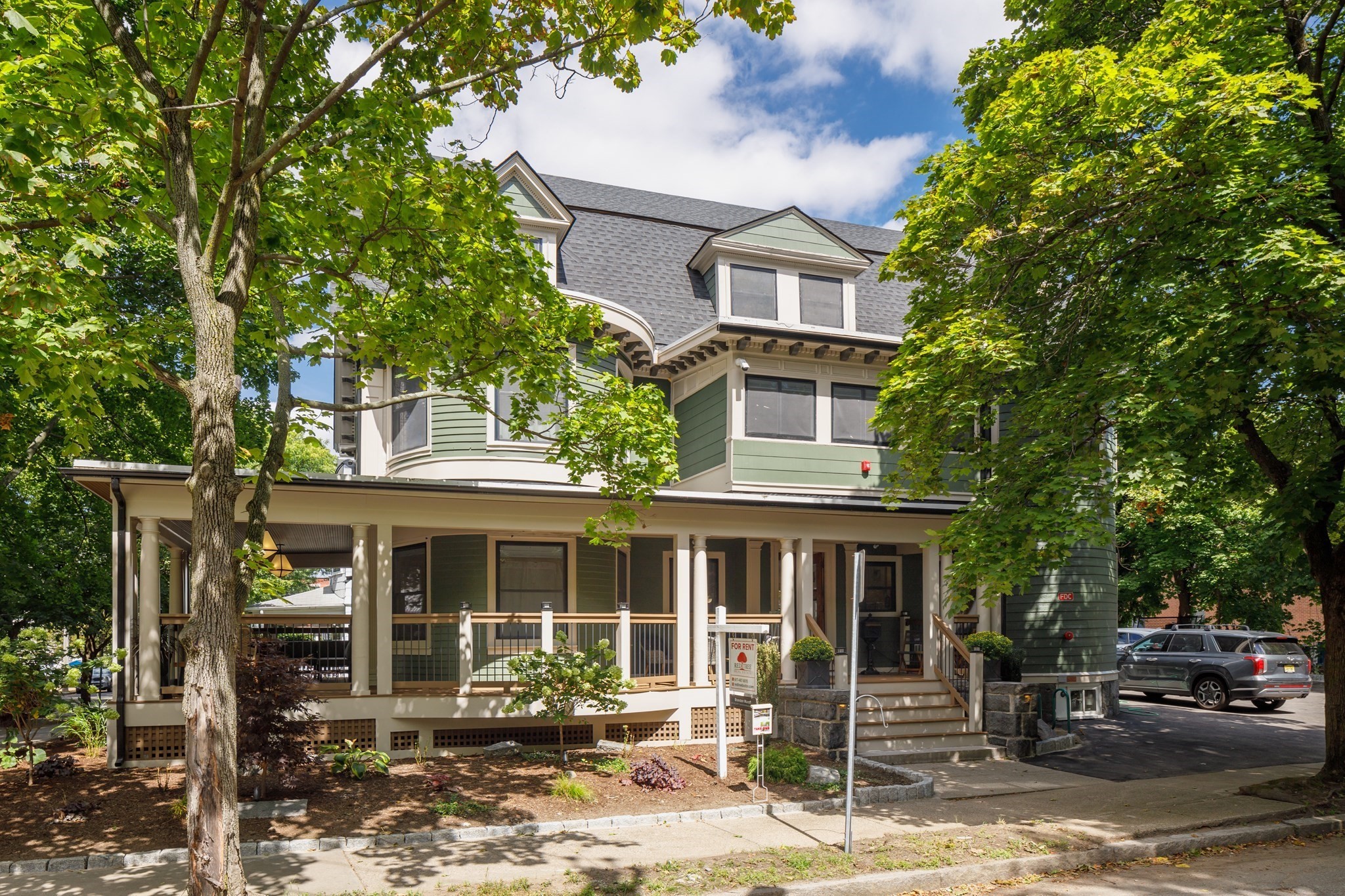 44 Winslow Rd. — photo