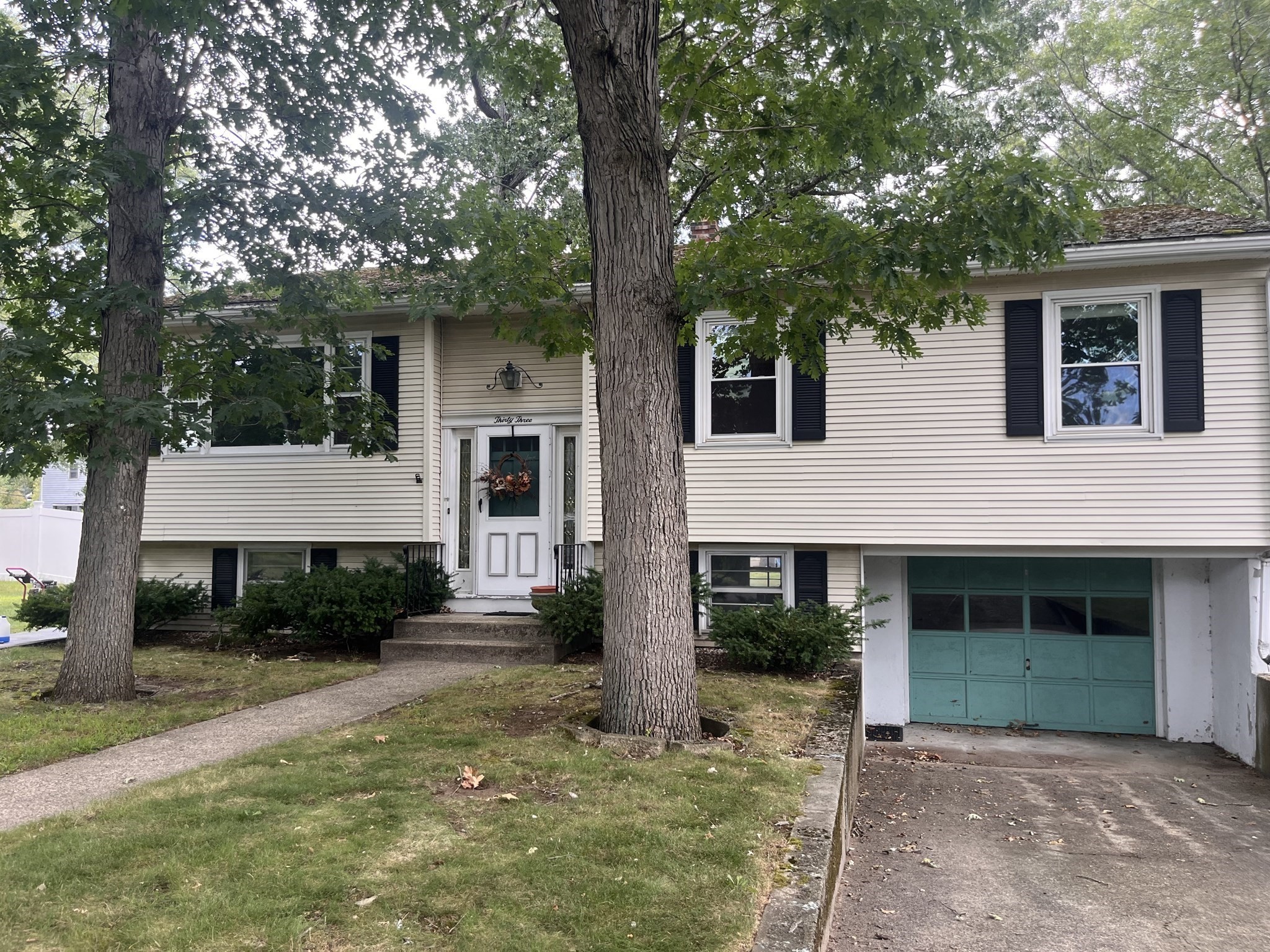 33 Rand Ave — photo