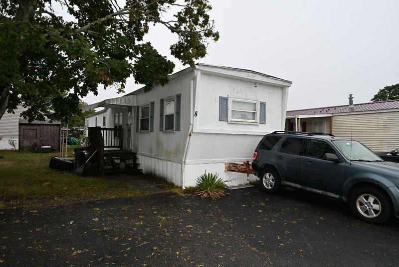 8 Francis Street — photo