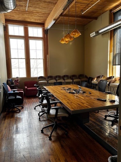 2 Shaker Rd #F201 — photo
