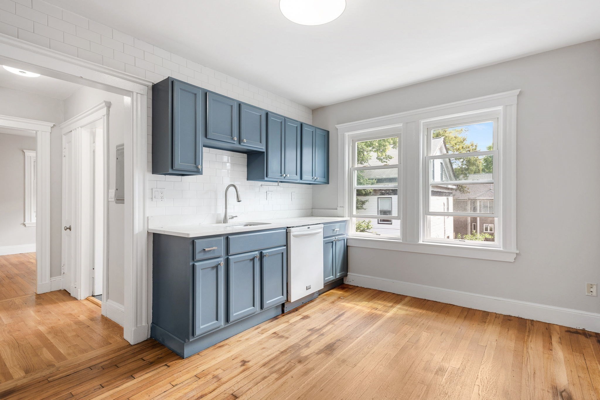 12 Ashland St #R 3-R, Boston, MA 02122 — photo 2
