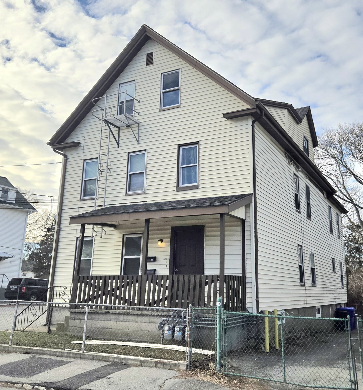 25 Myrtle St. #2R — photo