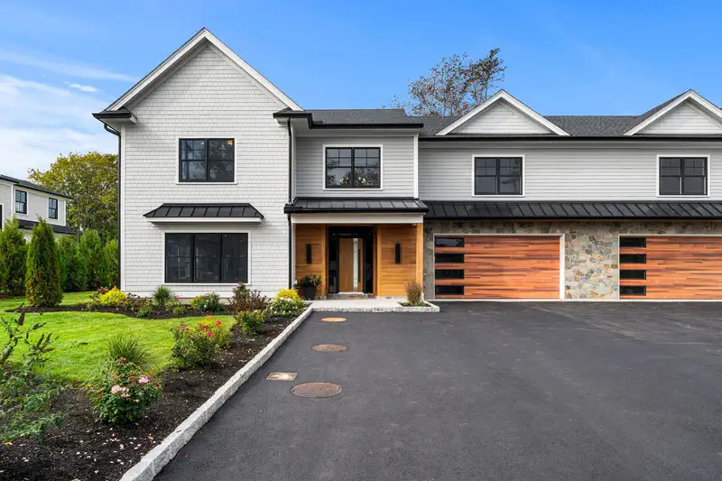 24 Grapevine #a — photo