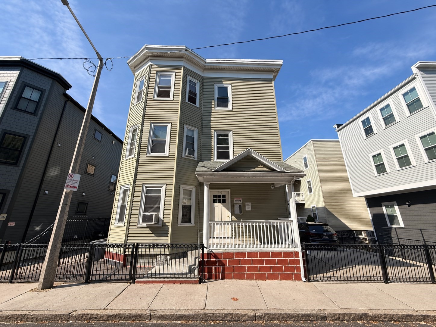 14 Cawfield Street #3 — photo