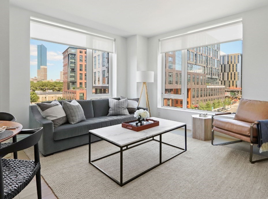 390 Harrison Avenue #723 — photo