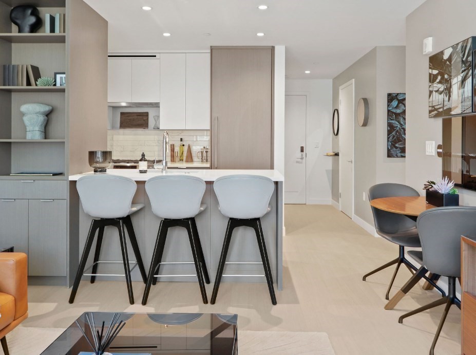 390 Harrison Avenue #615 — photo