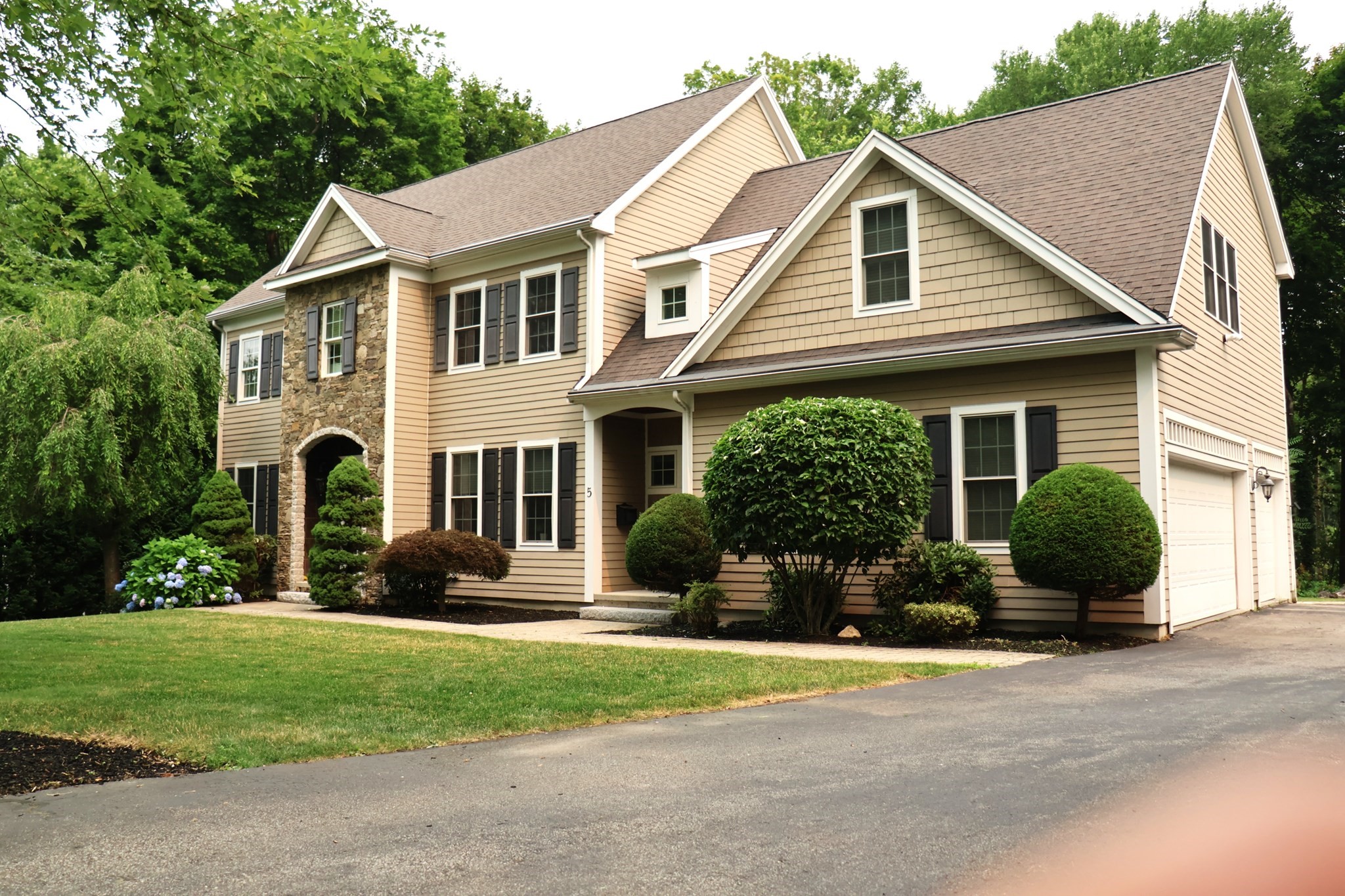 5 Merriam Avenue — photo