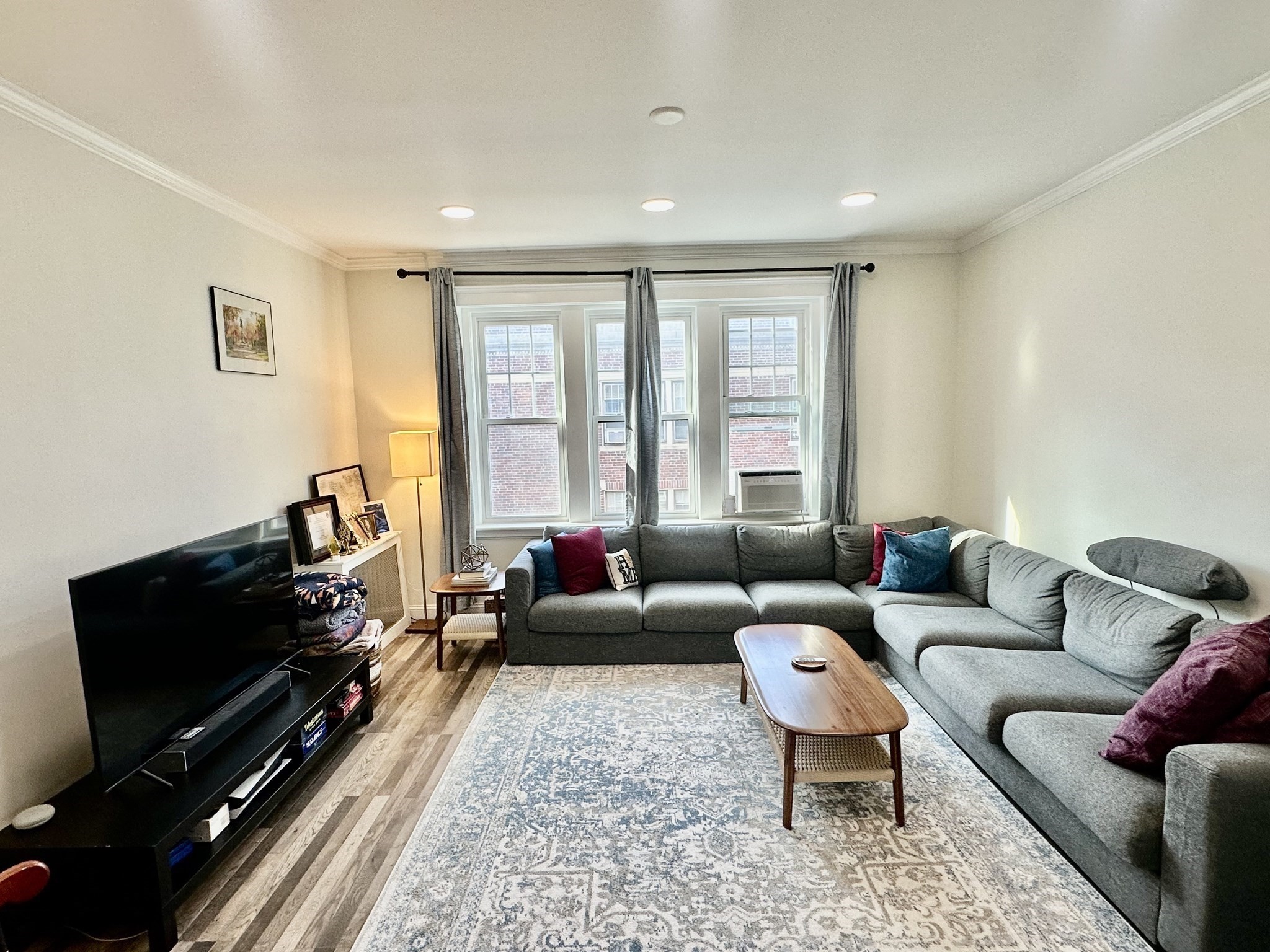 453 Washington #5 — photo
