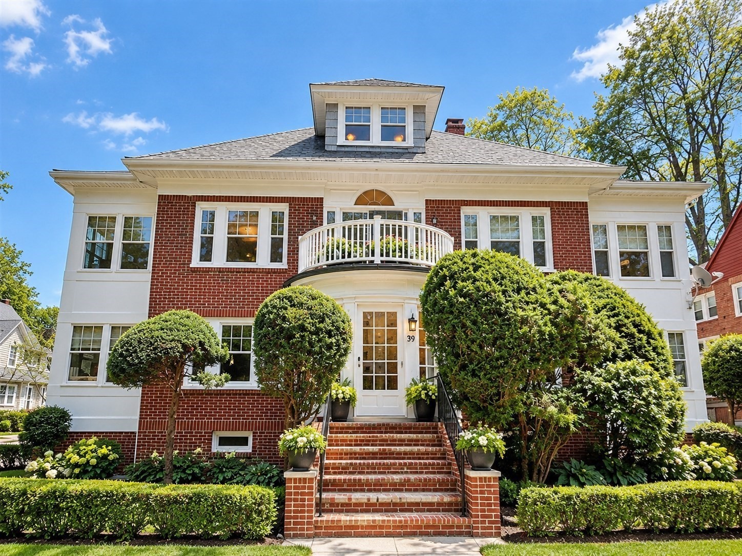 39 Greycliff #1 — photo