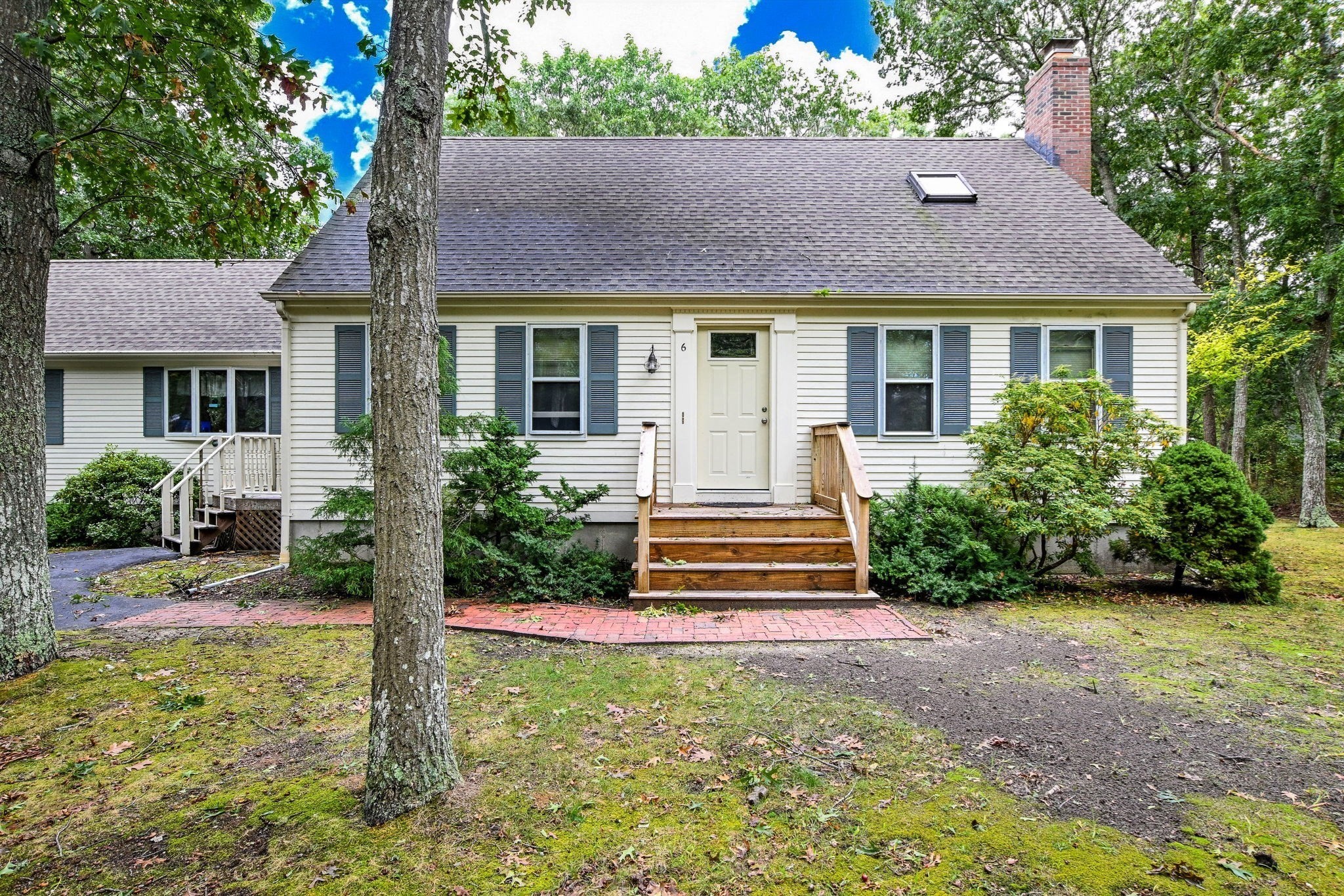 6 Elizabeth Ln — photo