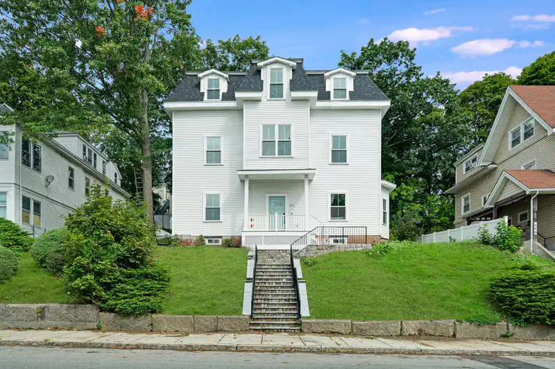 271 Washington Ave #1 — photo