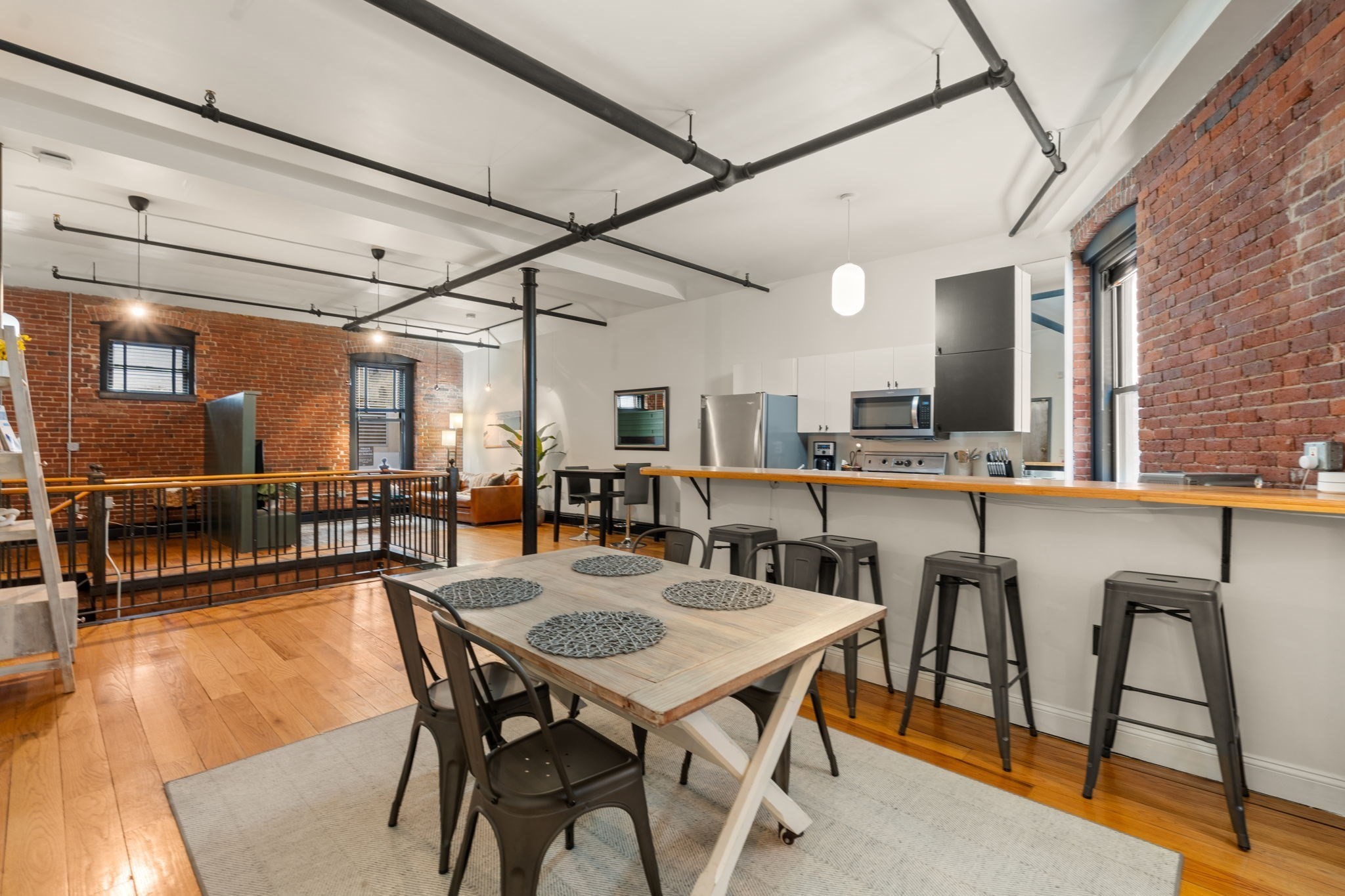 19 Stanhope #1B — photo