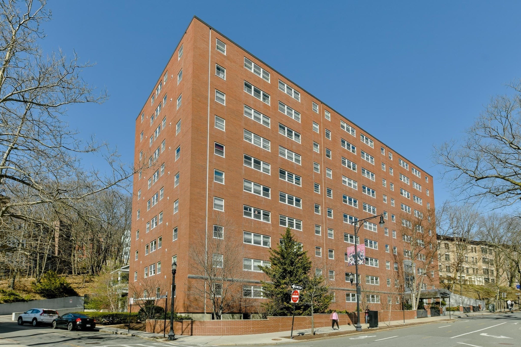 1600 Beacon Street #1009 — photo
