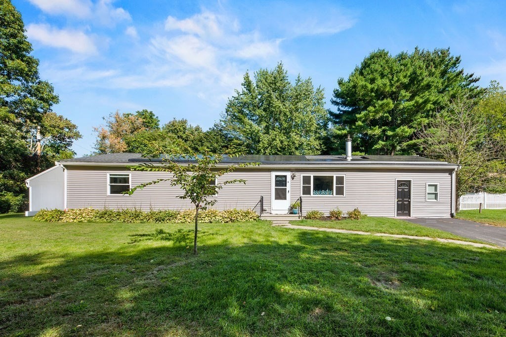 8 Bliss Rd — photo