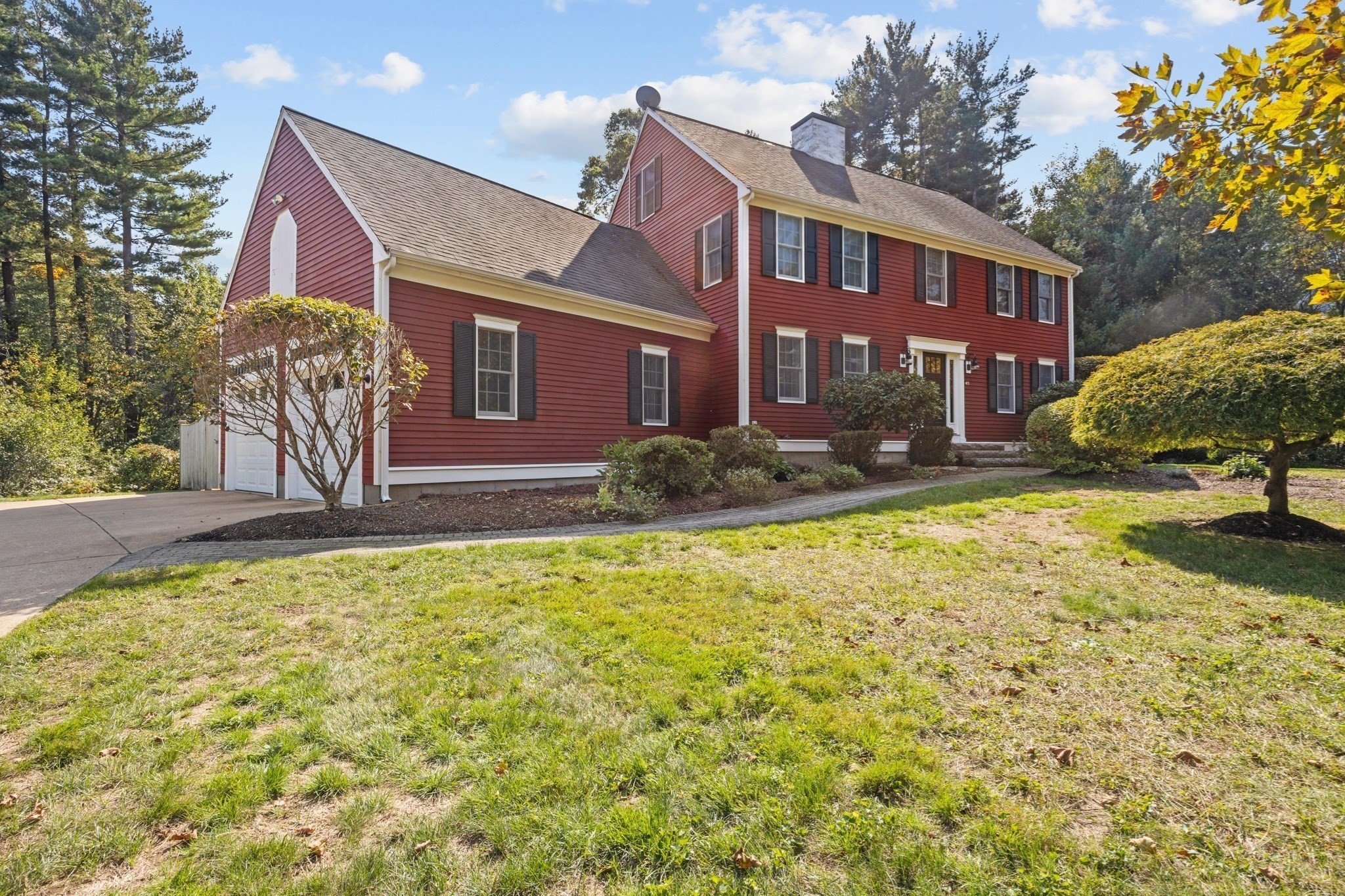 45 Turner Dr. — photo