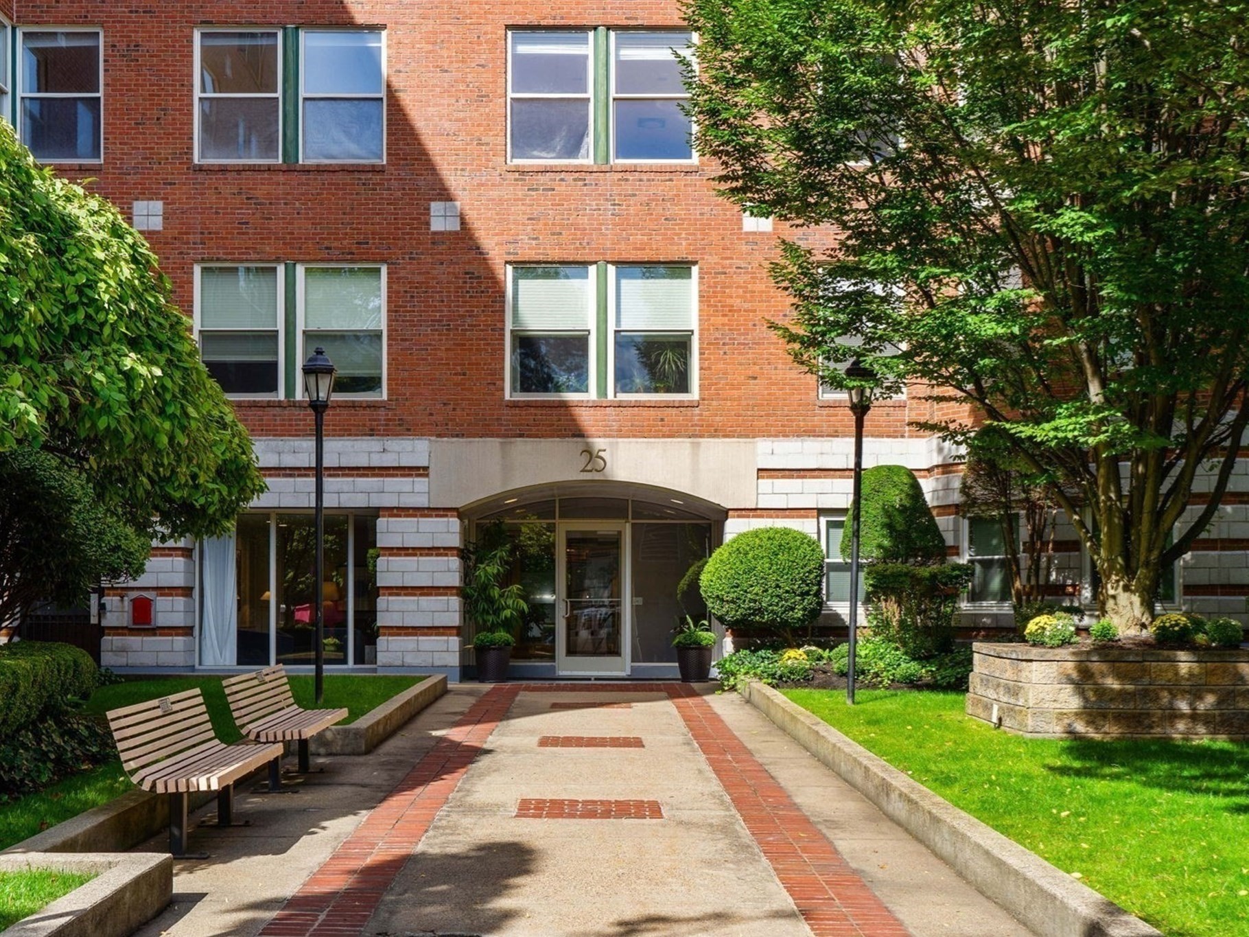 25 Marion St #27 — photo