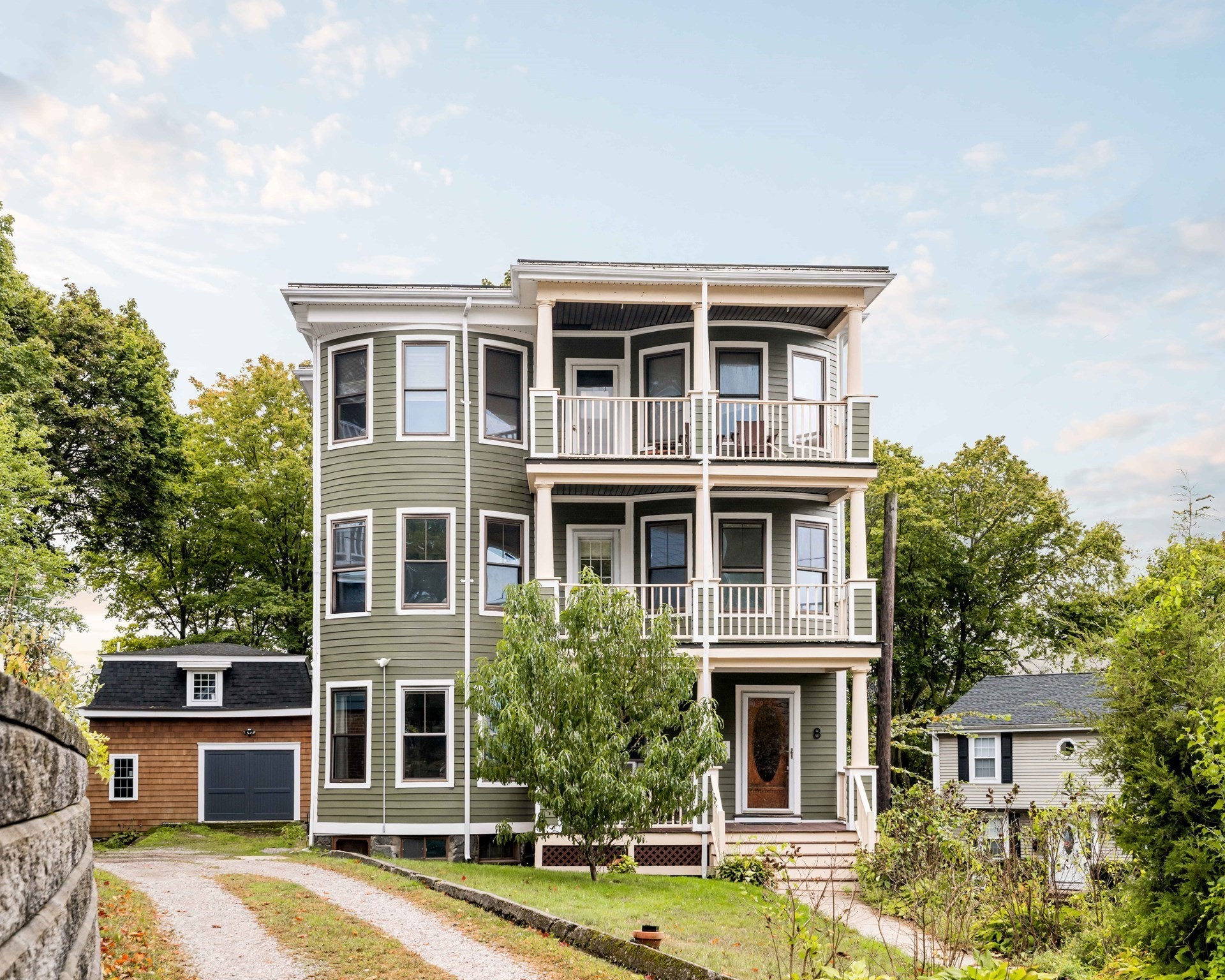 8 Pine St #2 — photo