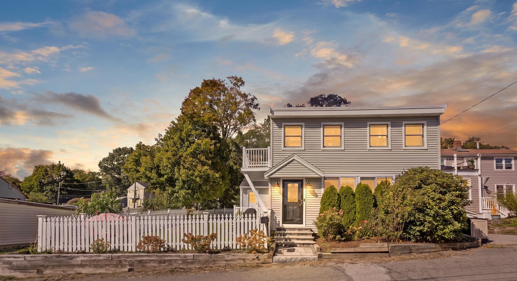 11 Marsh Ave — photo