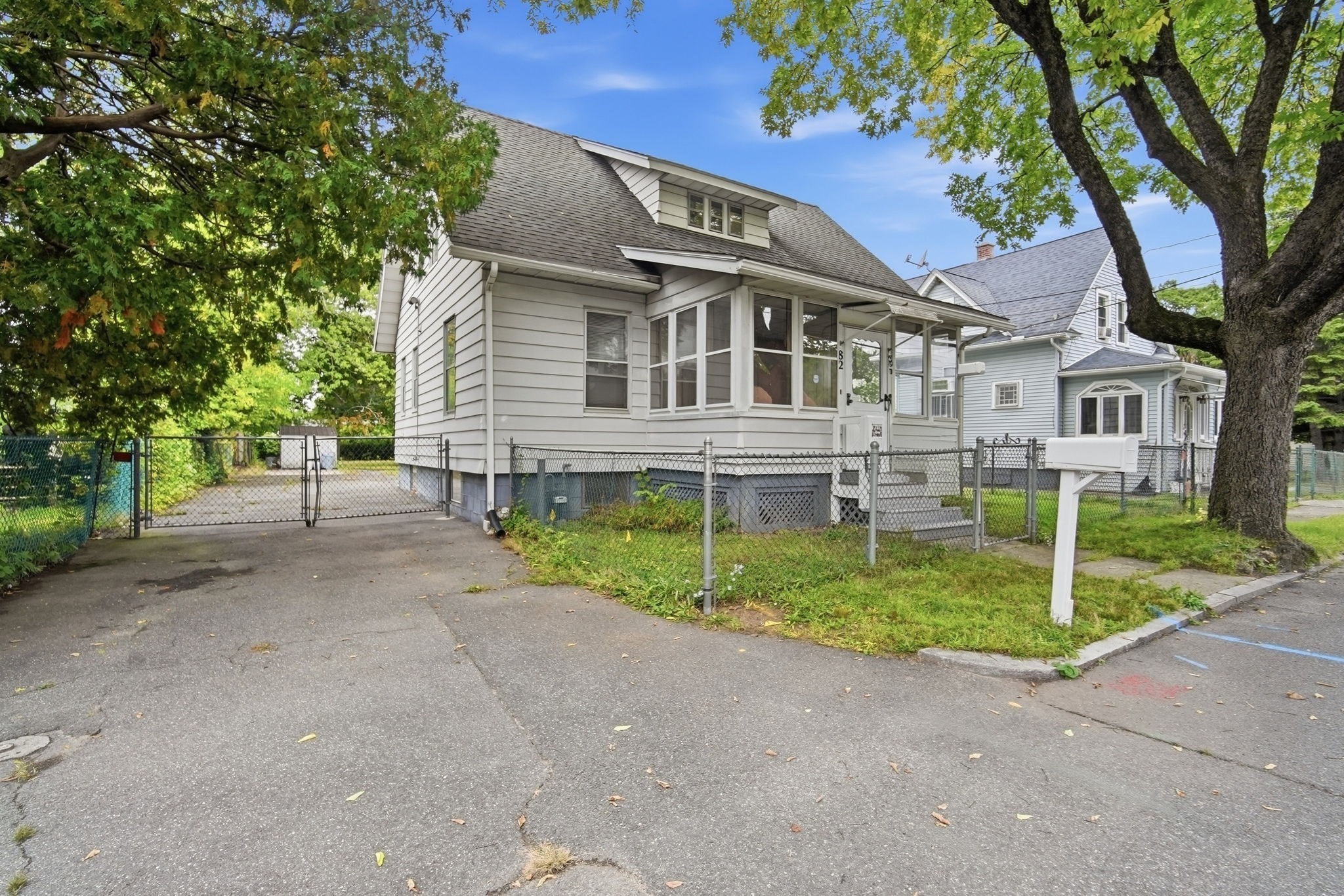 82 Gresham Street, Springfield, MA 01119 — photo 2