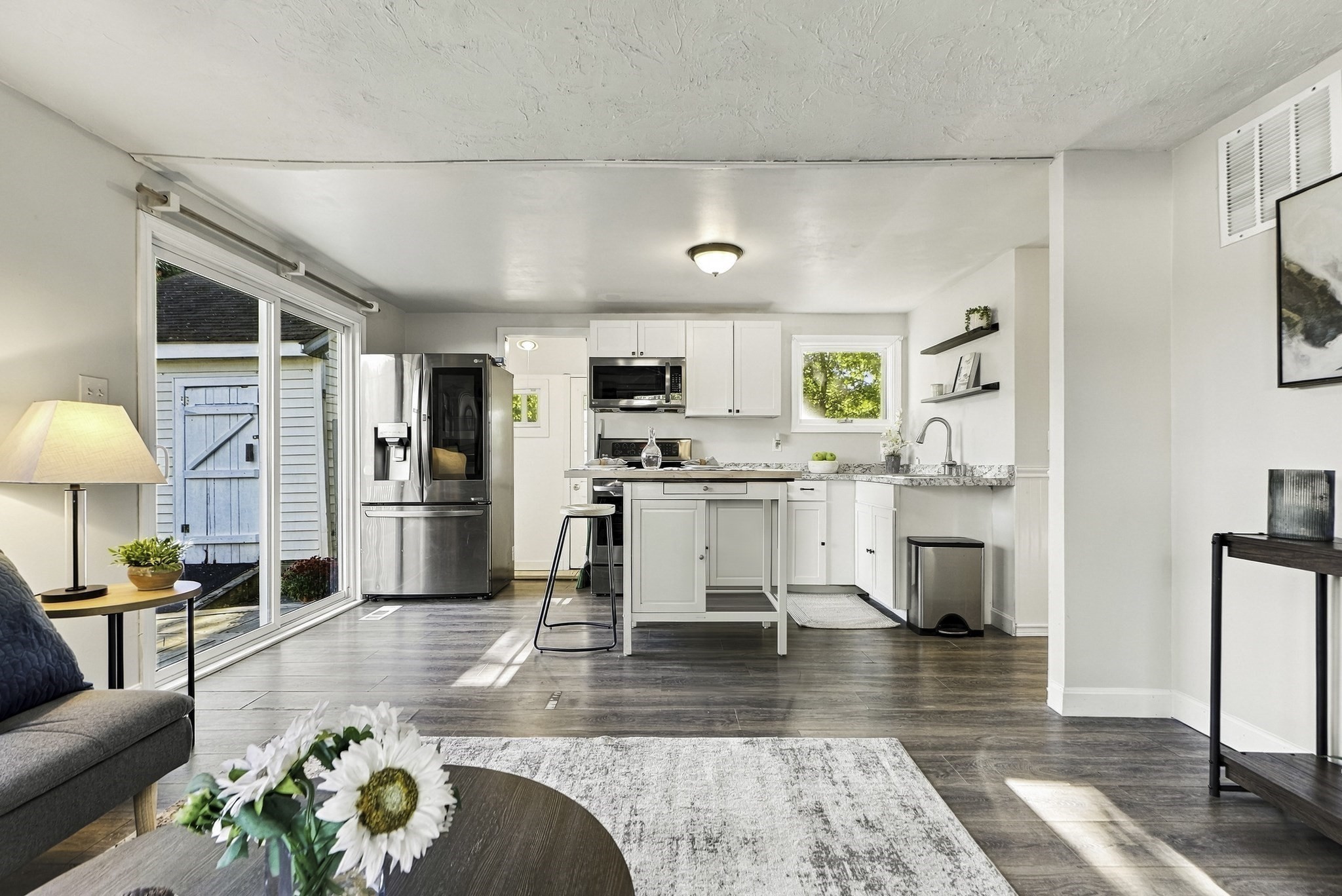 33 Rondeau Road, Bellingham, MA 02019 — photo 2