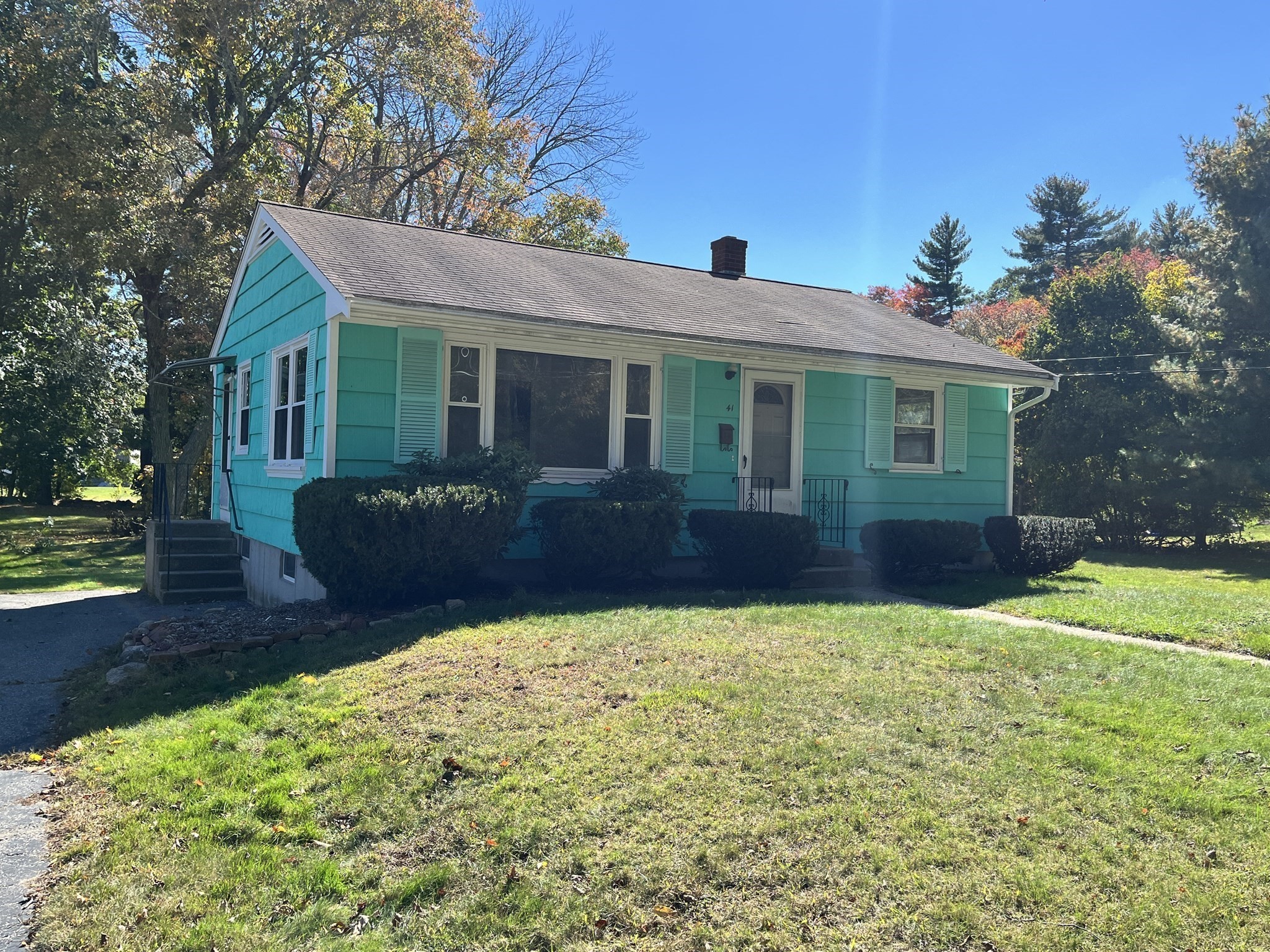 41 Dudley Ave — photo