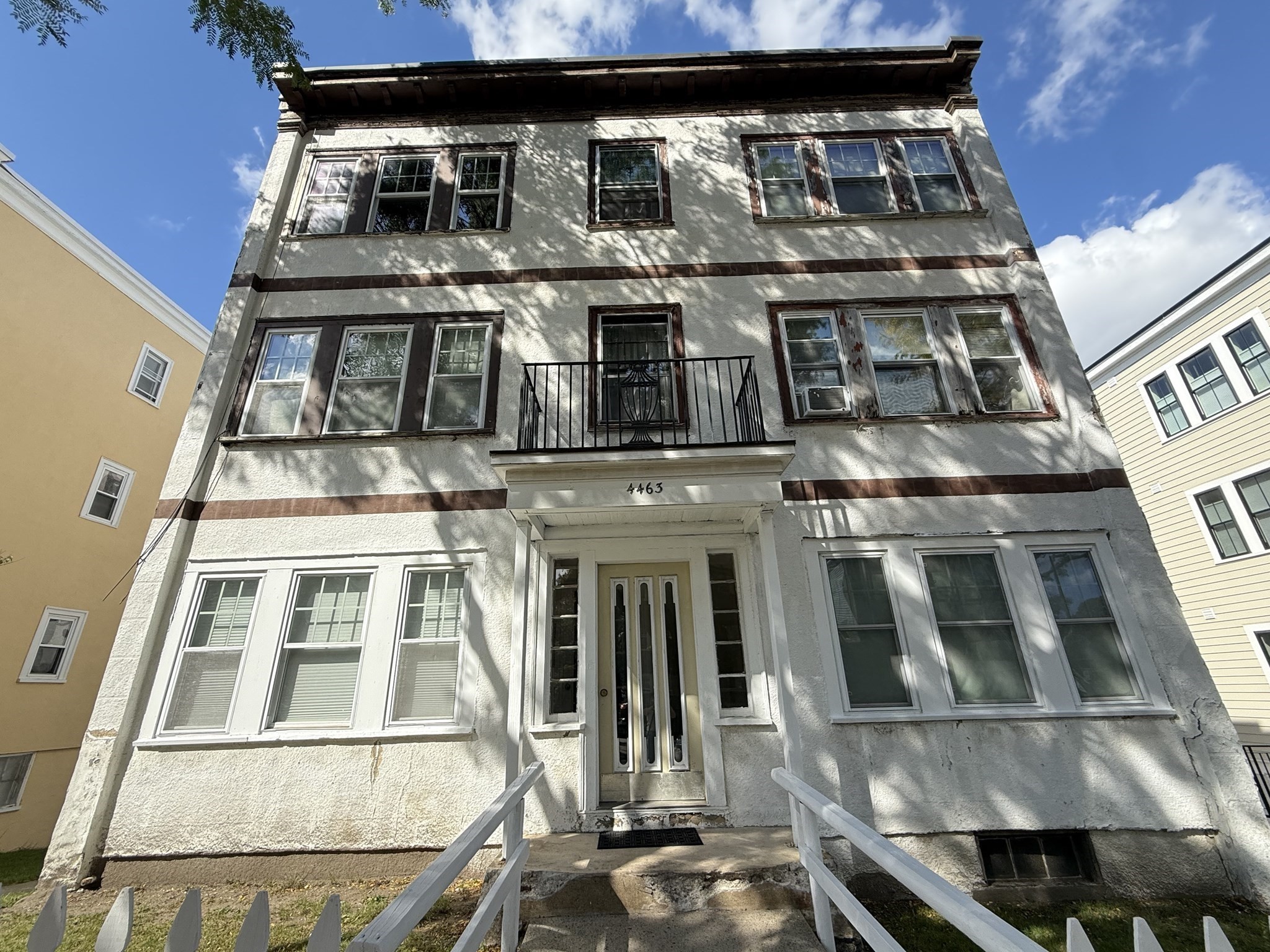 4463 Washington St. #1 — photo
