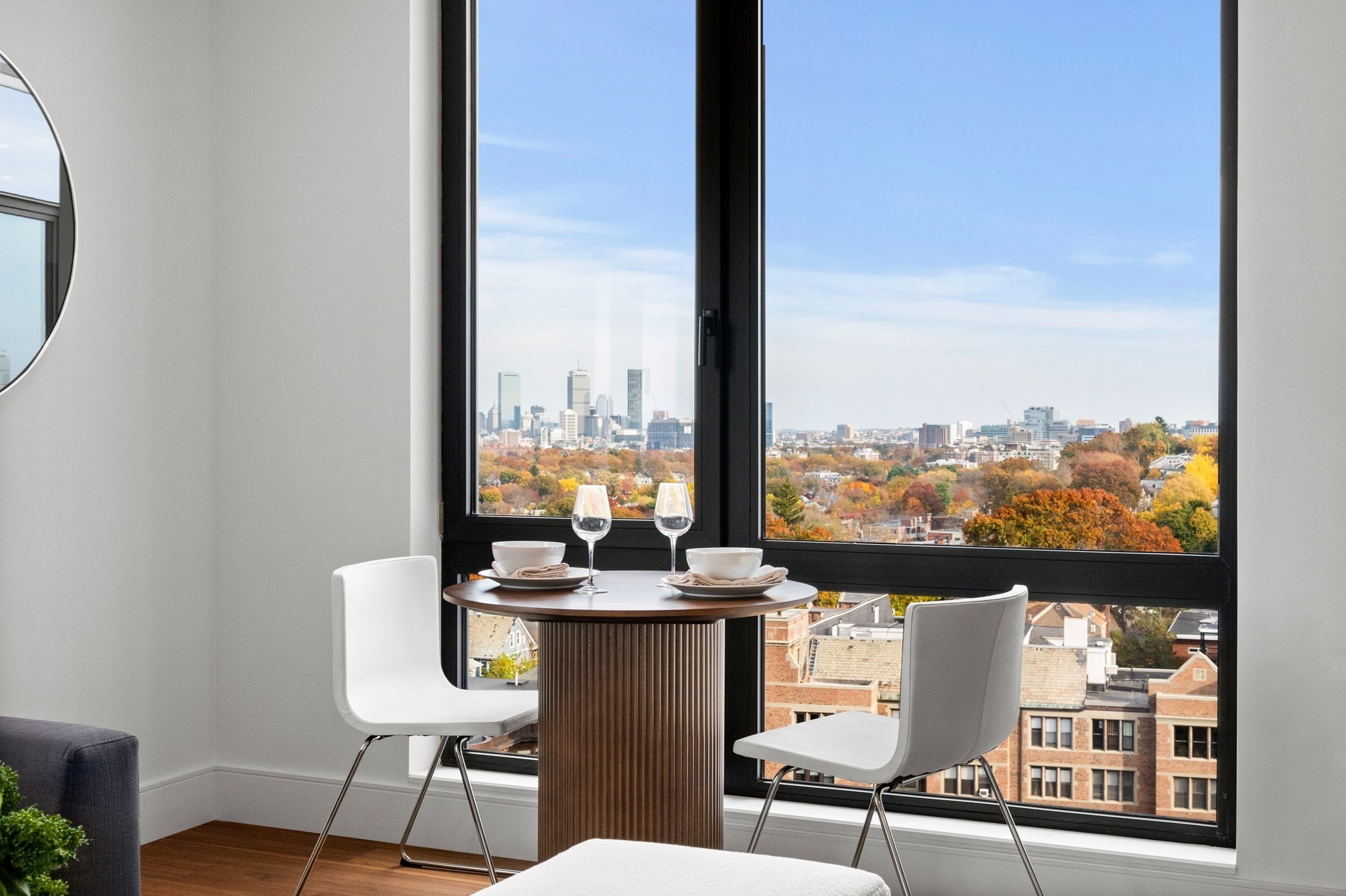 1515 Commonwealth Ave #608 — photo