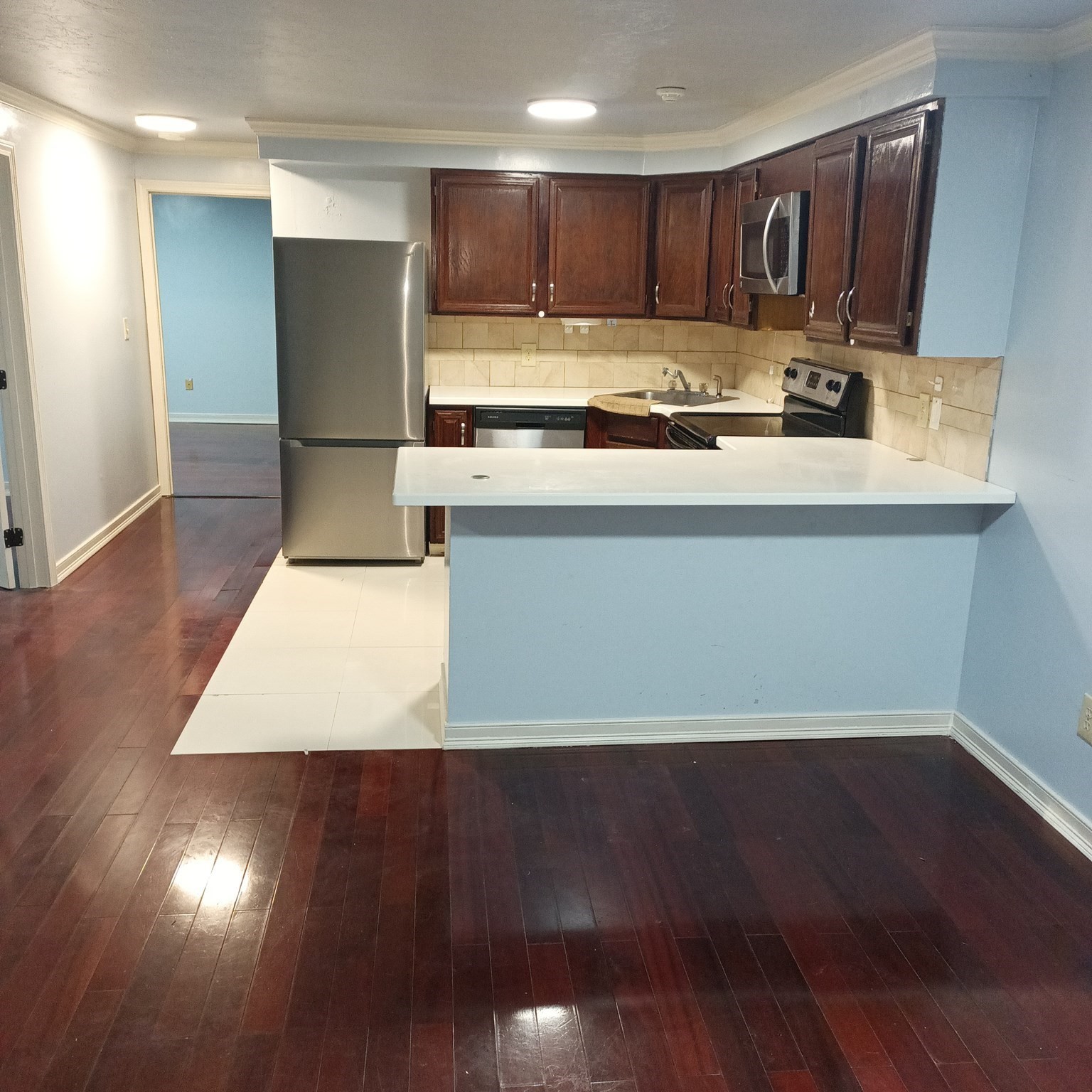11B Hulbert Rd #15 — photo