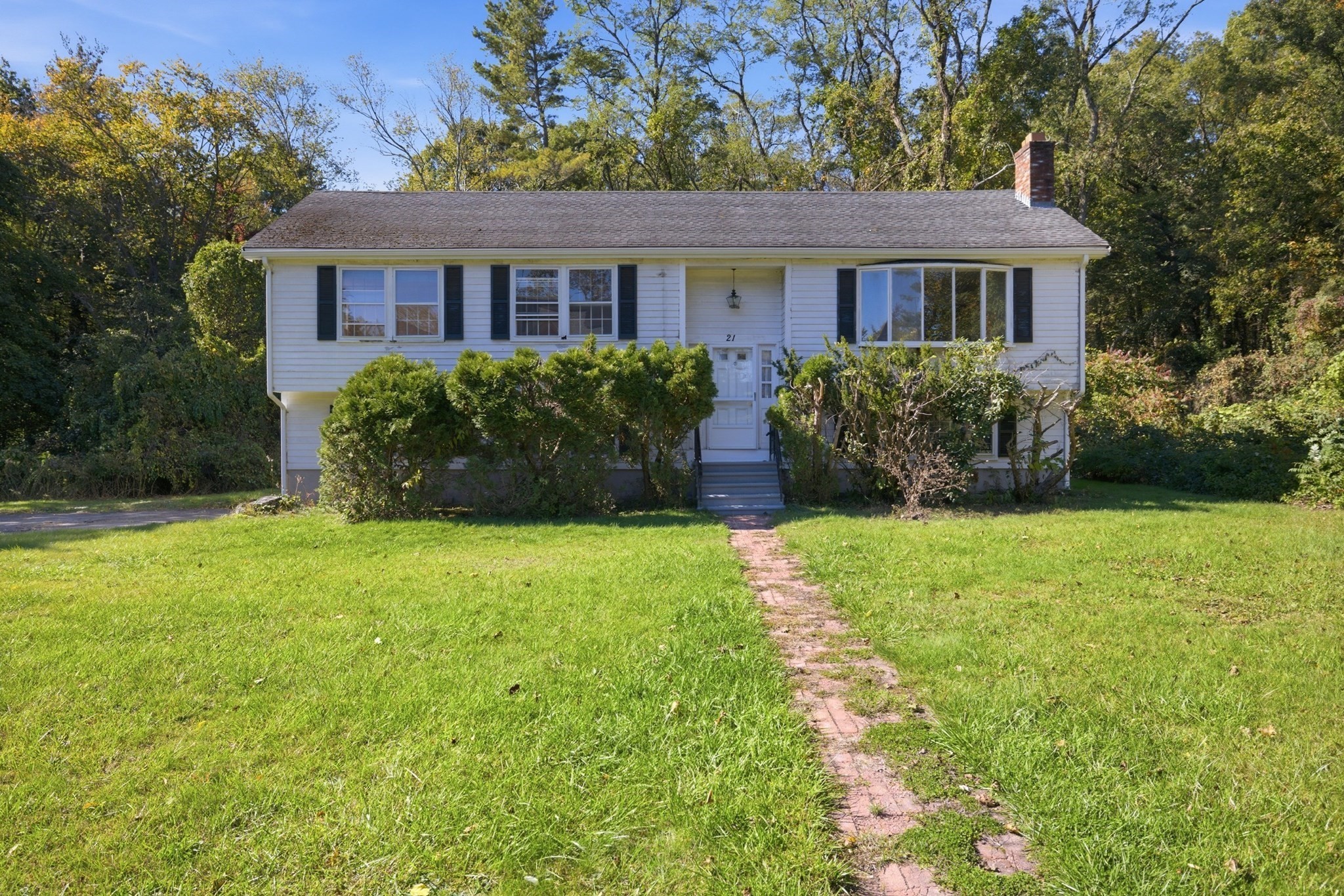 21 Woodpark Circle — photo