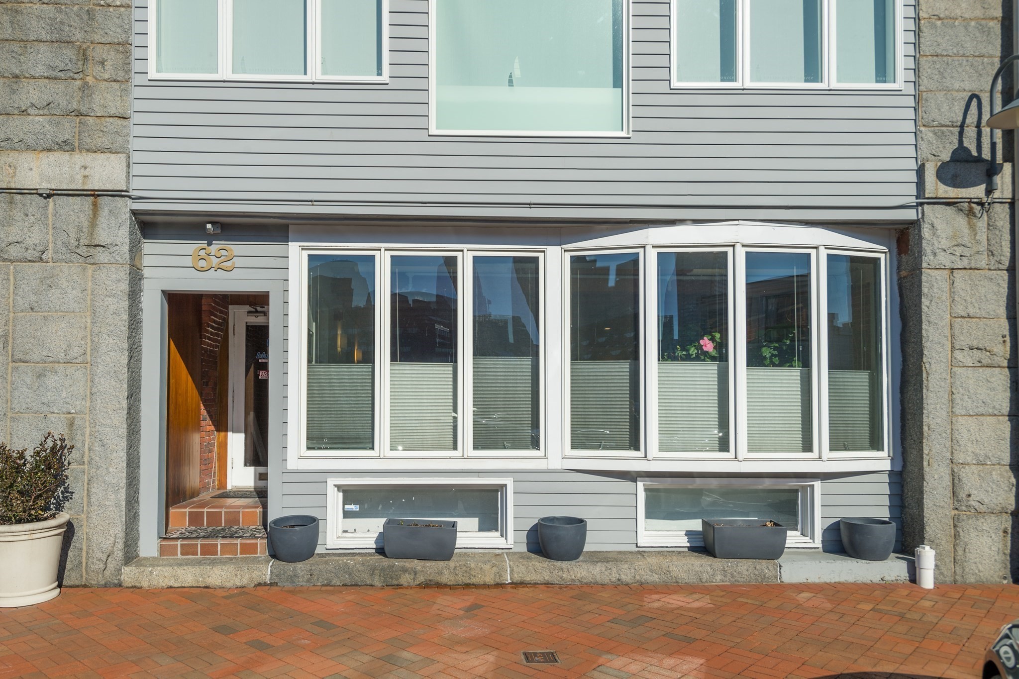 62 Commercial Wharf #B — photo