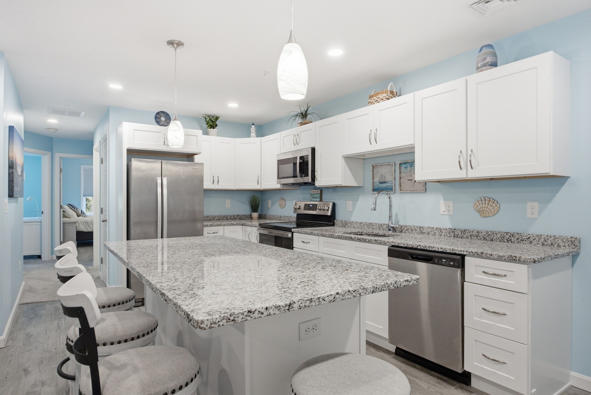 27 Ocean Walk Dr #206 — photo