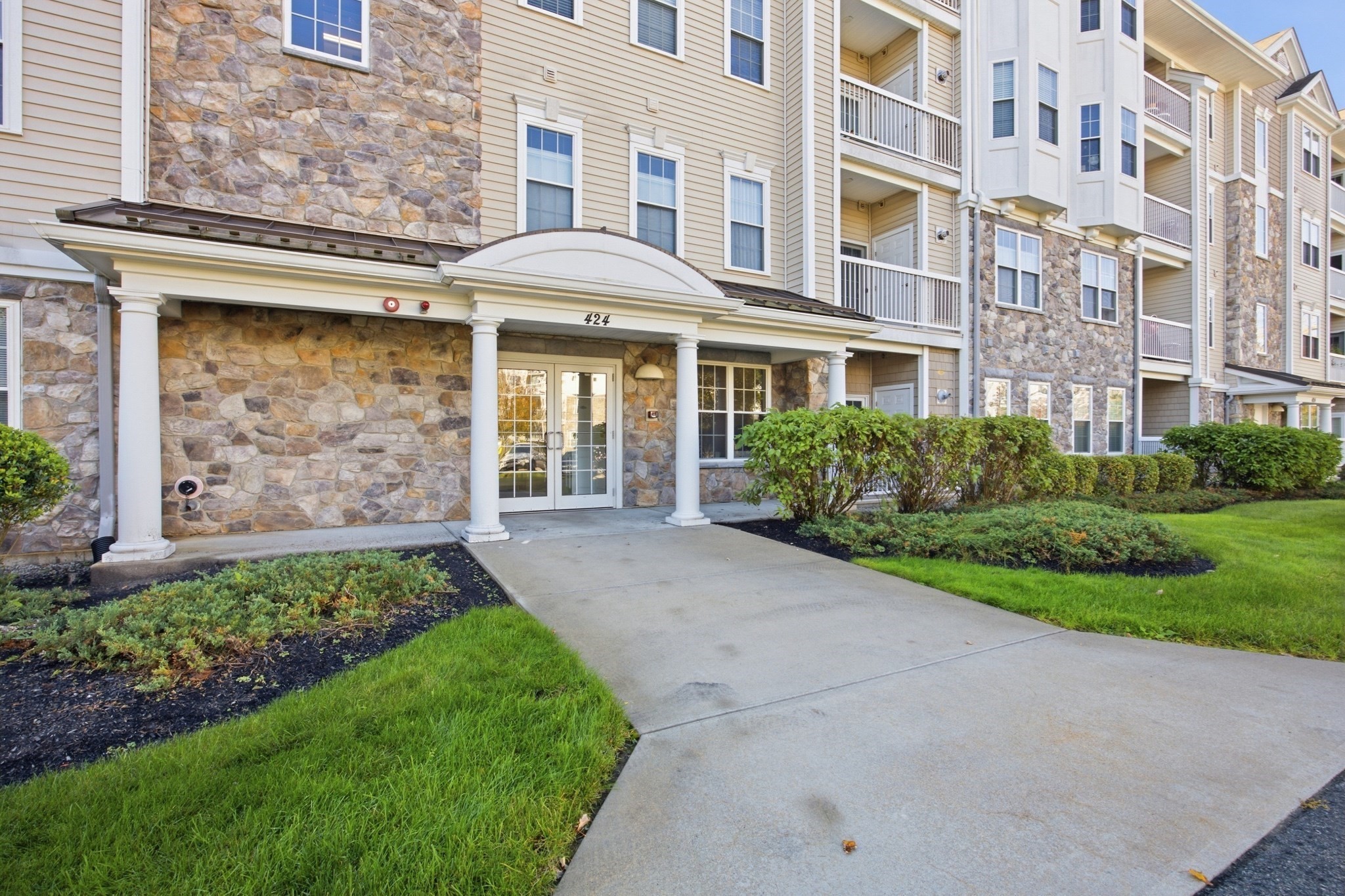 424 John Mahar Hwy #103 — photo