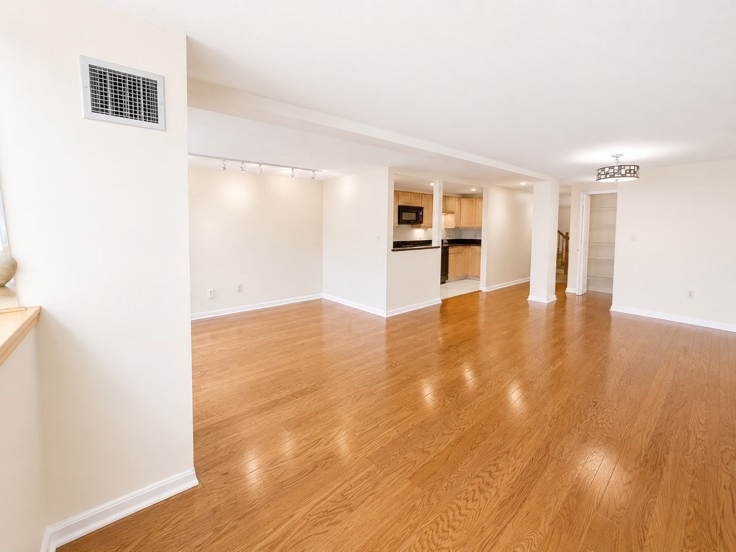200 Market St #204 — photo