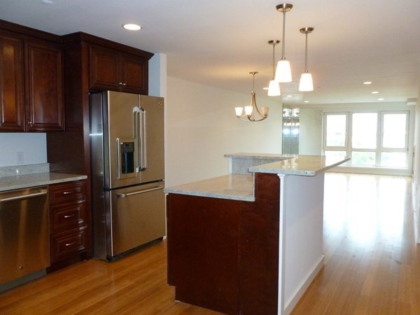 1001 Marina Dr #305E — photo