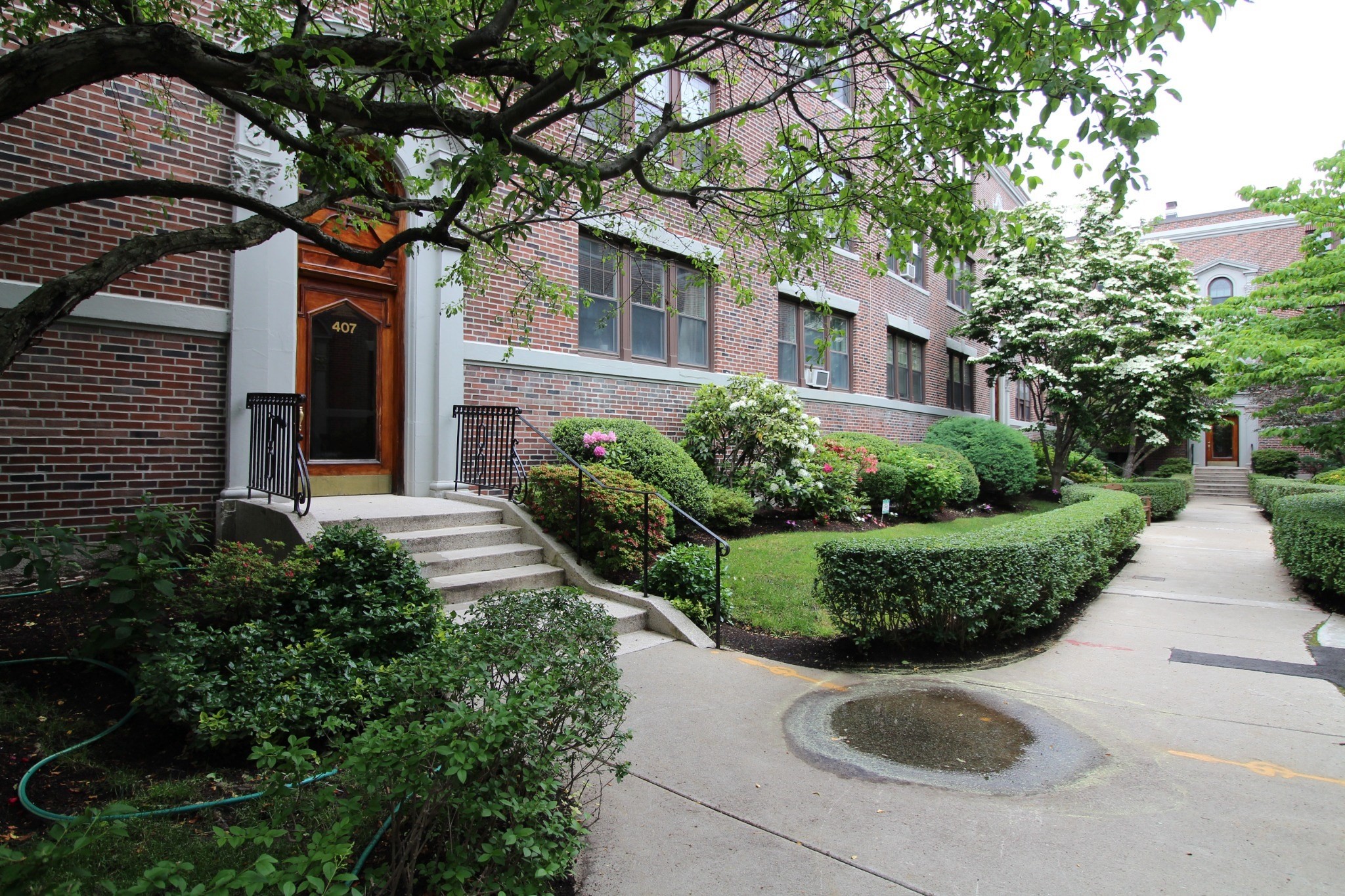 407 Washington St #2 — photo