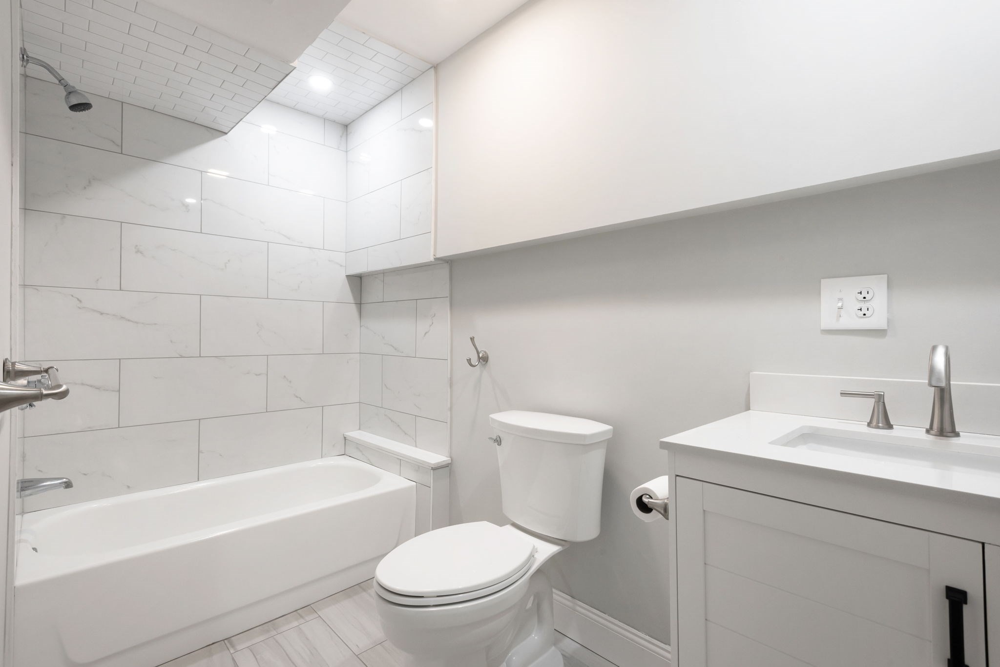 21 Jones Ave #B — photo