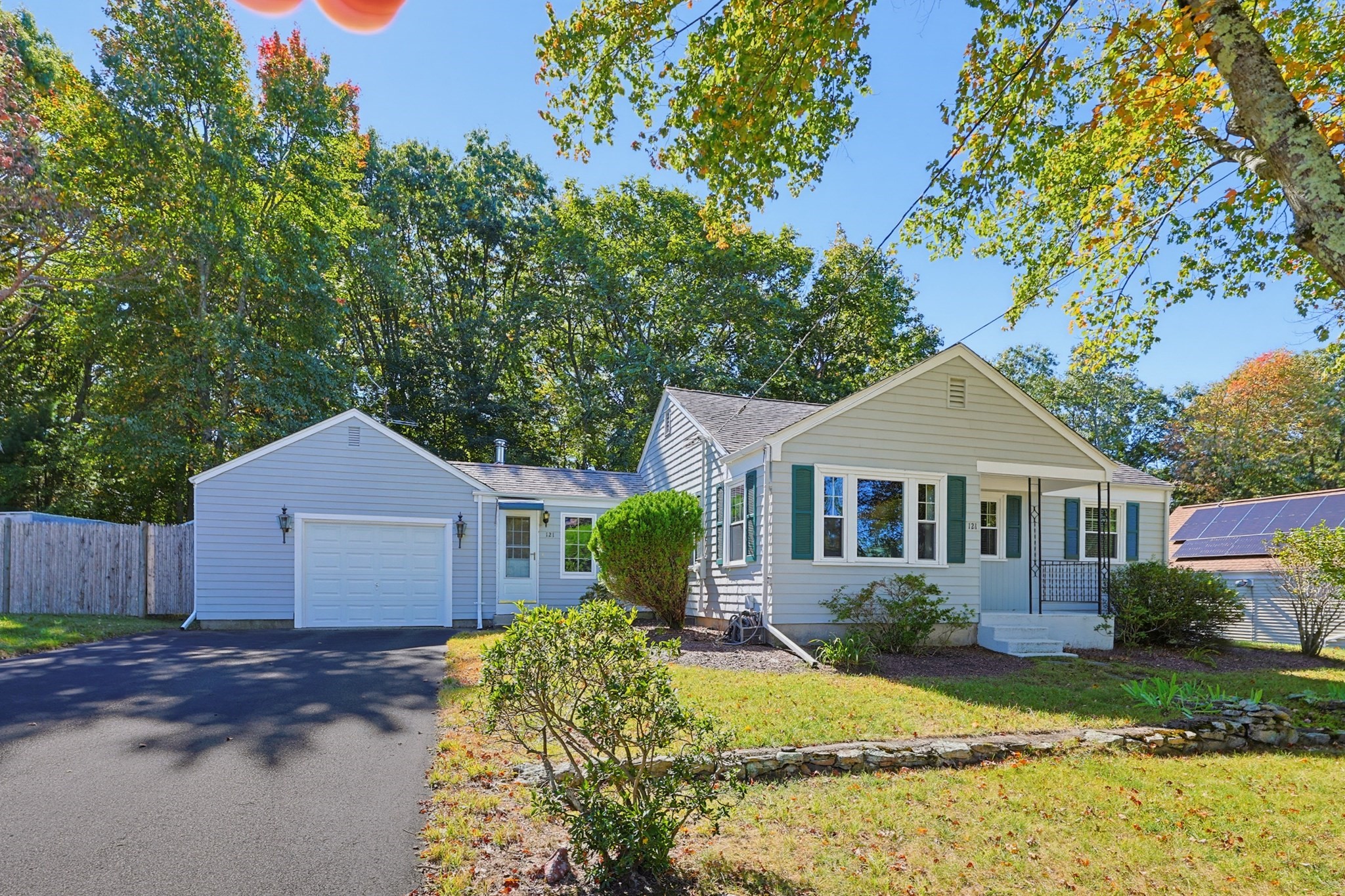 121 Park Circle — photo